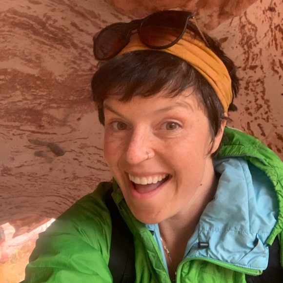 Meet your Posher, Whitney - Picture 6 of 8